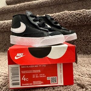 Nike Blazer Mid ‘77 shoes for baby/toddler